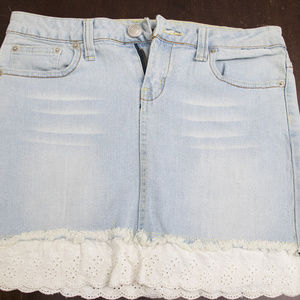 Jean mini skirt white lace hem trim